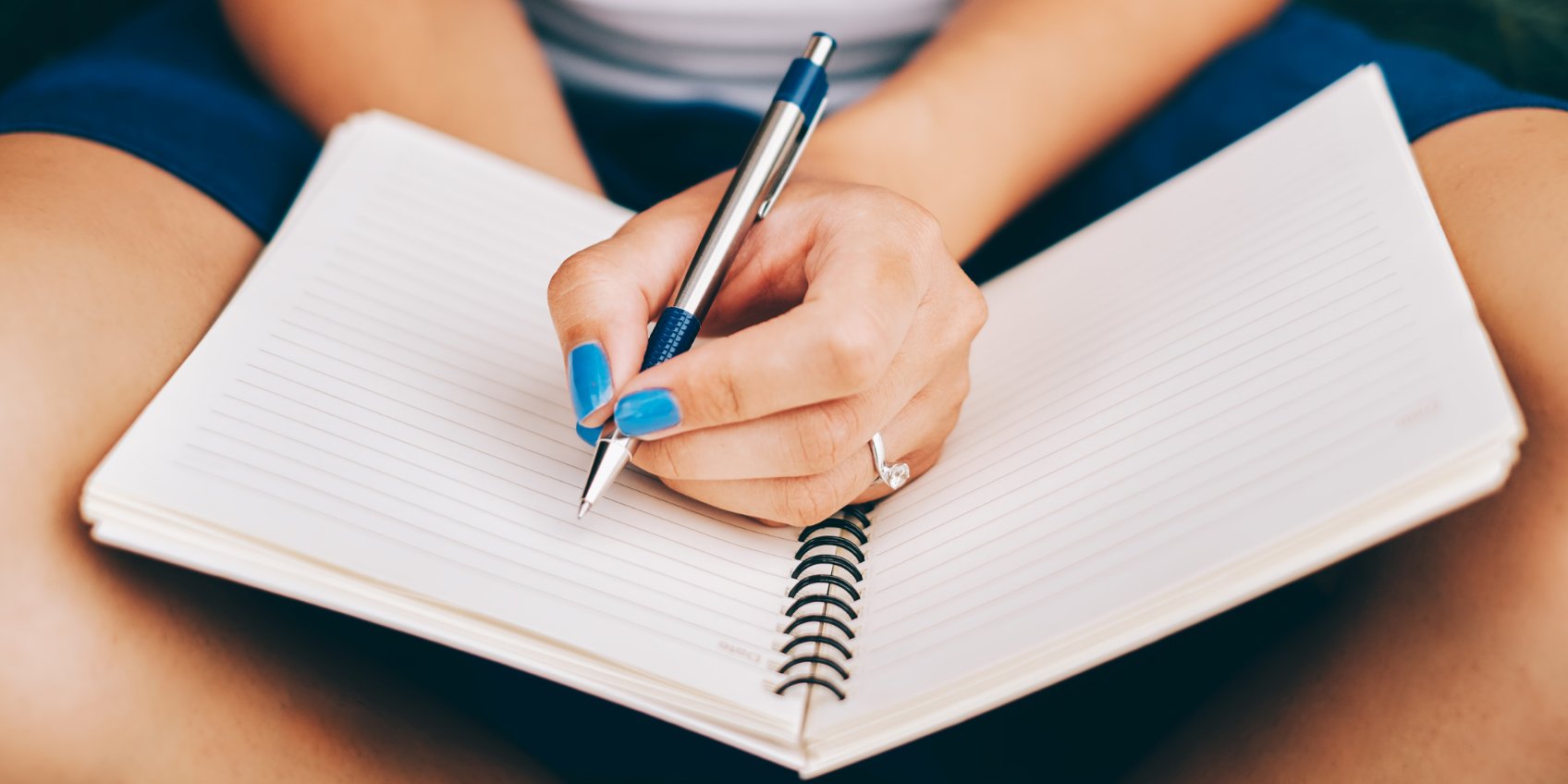 new-moon-intention-journaling_banner