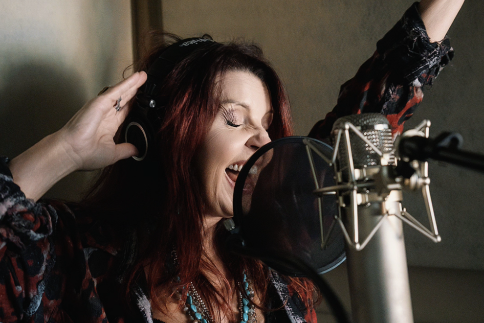 Colette Singing